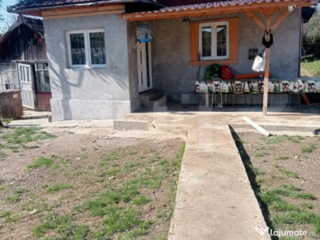 Casa spatioasa in Sânmihaiu de Câmpie