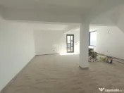 Casa cu 4 camere, incalzire pardoseala. Rediu - 3km de Rond 