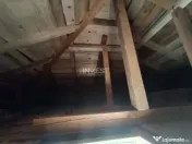 Casa cu 4 camere, incalzire pardoseala. Rediu - 3km de Rond 