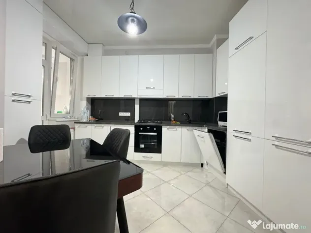 Spre inchiriere 2 camere zona Gheorgheni