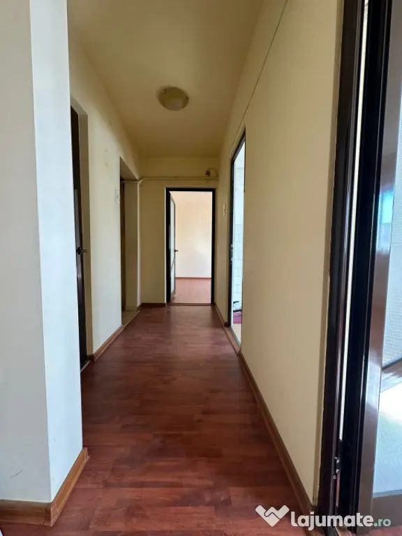 Apartament 2 camere decomandat, Vidin.