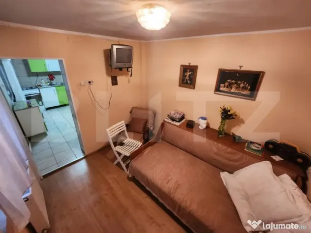 Casa individuala, 6 camere, 99 mp, semifinisata ,zona Est