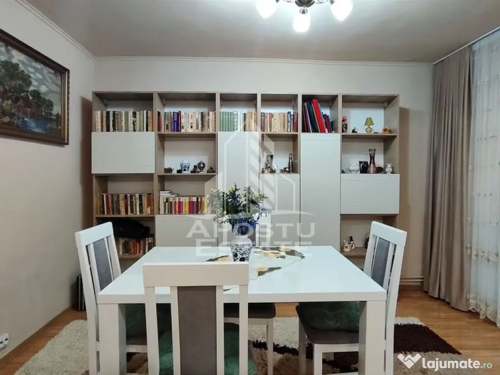 Apartament 4 camere, centrala proprie, zona Miorita - Arad (Arad)