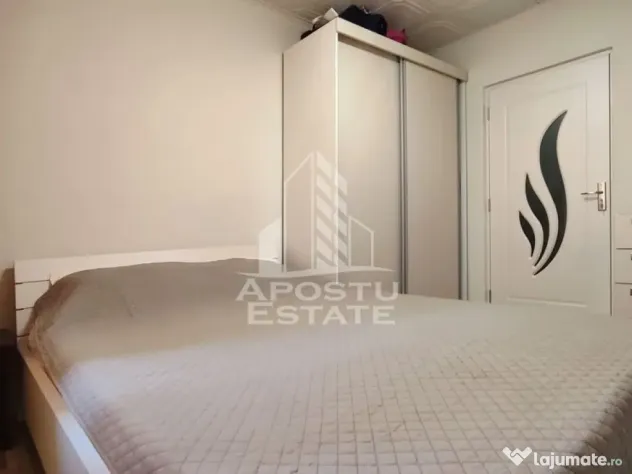 Apartament 4 camere, centrala proprie, zona Miorita - Arad (Arad)