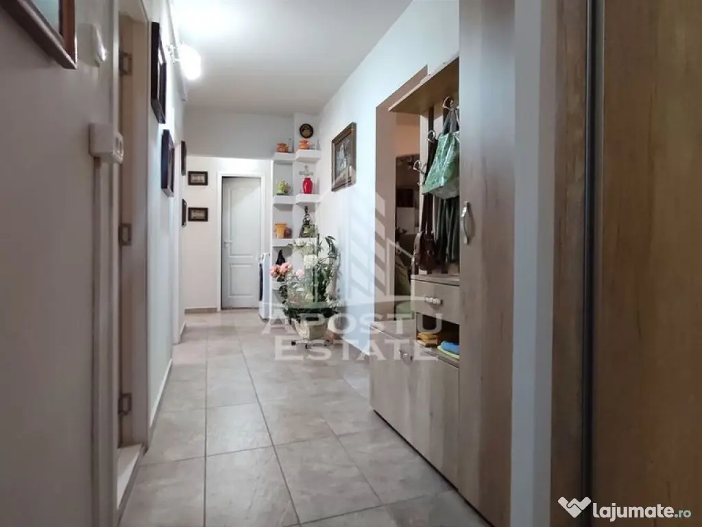 Apartament 4 camere, centrala proprie, zona Miorita - Arad (Arad)