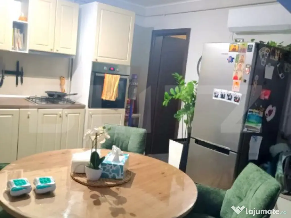 Apartament 2 camere, 52mp, mobilat modern, parcare, zona Tau