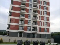Apartament mobilat si utilat, 56 mp utili, 2 balcoane, lift,