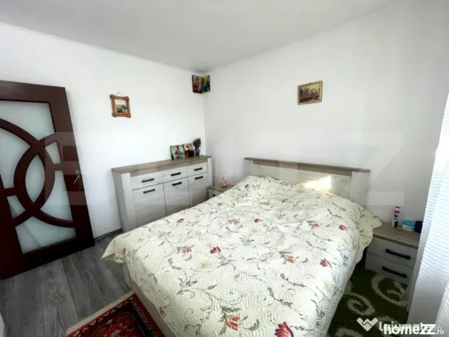 Casa 6 camere, 229 mp, scara exterioara, zona Dorobanti - Iasi (Iasi)