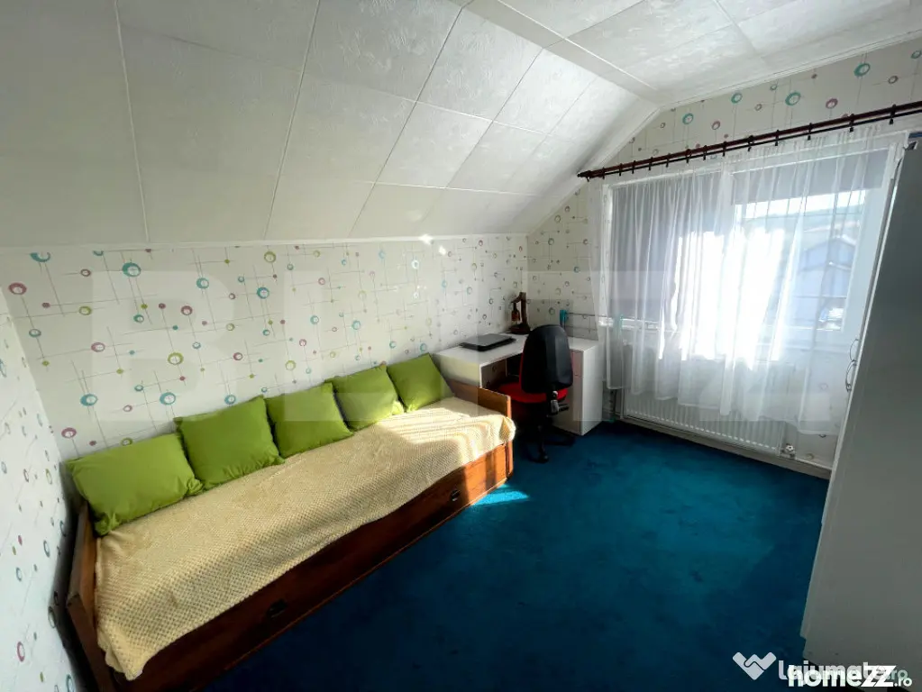Casa 6 camere, 229 mp, scara exterioara, zona Dorobanti - Iasi (Iasi)