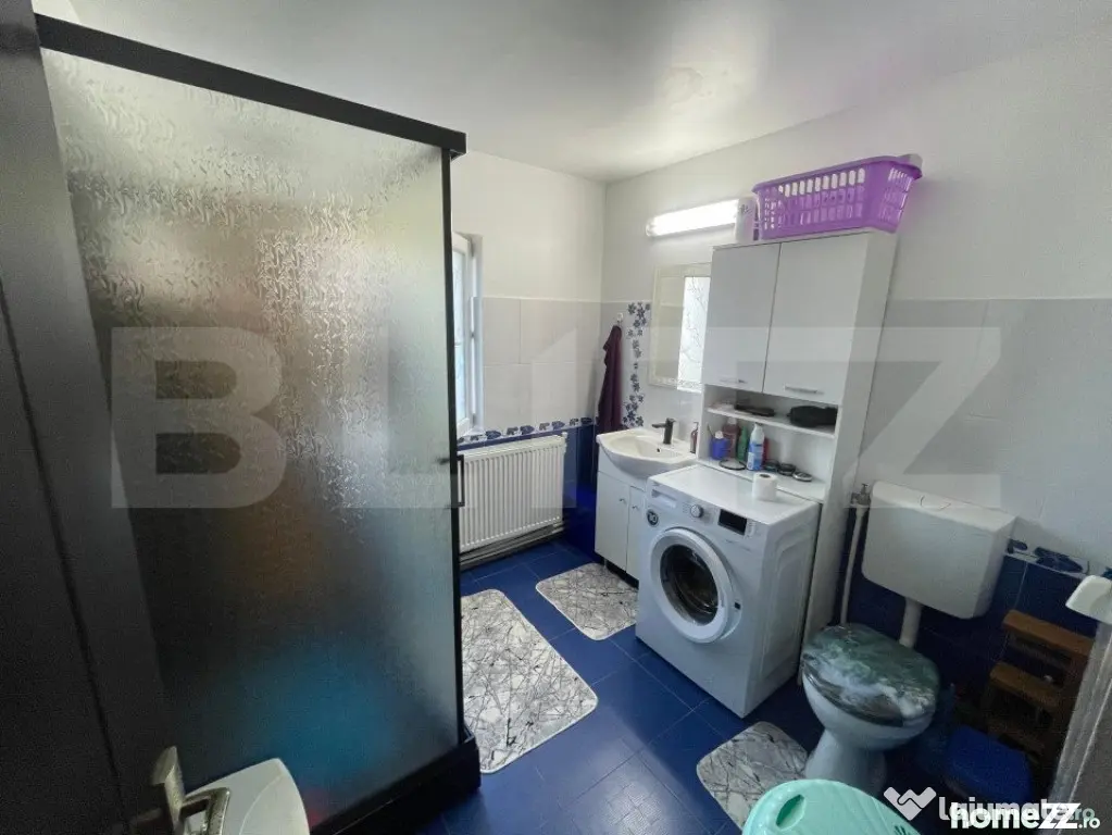 Casa 6 camere, 229 mp, scara exterioara, zona Dorobanti - Iasi (Iasi)