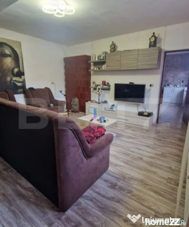 Casa 5 camere, Sacele , panouri solare 6kw, terasa , 835 mp - Sacele (Brasov)
