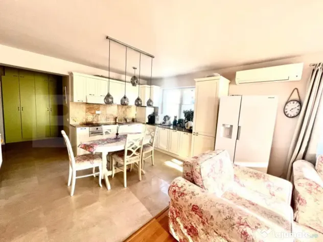 Apartament 3 camere, 2 bai si 2 parcari in Europa
