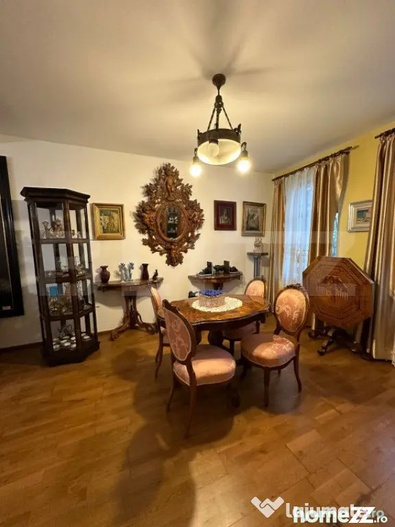 Casă de lux renovată cu priveliște spectaculoasă, în in - Brasov (Brasov)