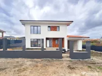 Casă individuală în Chinteni, 120 mp utili, teren de 500