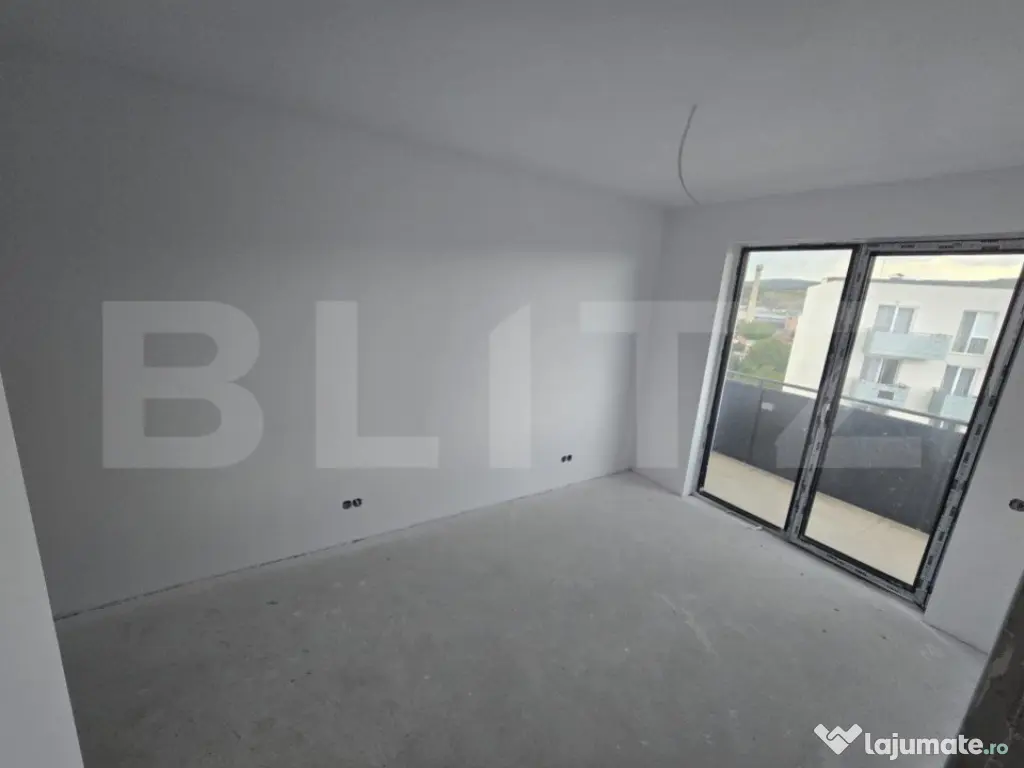 Apartament de 2 camere, semifinisat, 52 mp, garaj, zona Cale