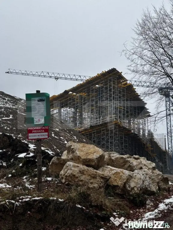 Teren unic, exclusivist 4000 mp, in inima muntilor, Sinaia - Sinaia (Prahova)