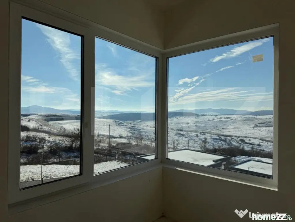 Casă nouă cu priveliște, 4 camere, zonă liniștită - Bistrita (Bistrita-Nasaud)