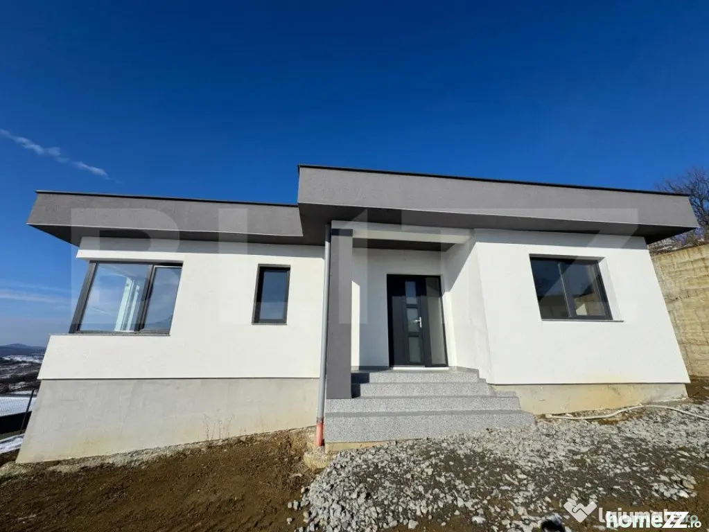 Casă nouă cu priveliște, 4 camere, zonă liniștită - Bistrita (Bistrita-Nasaud)