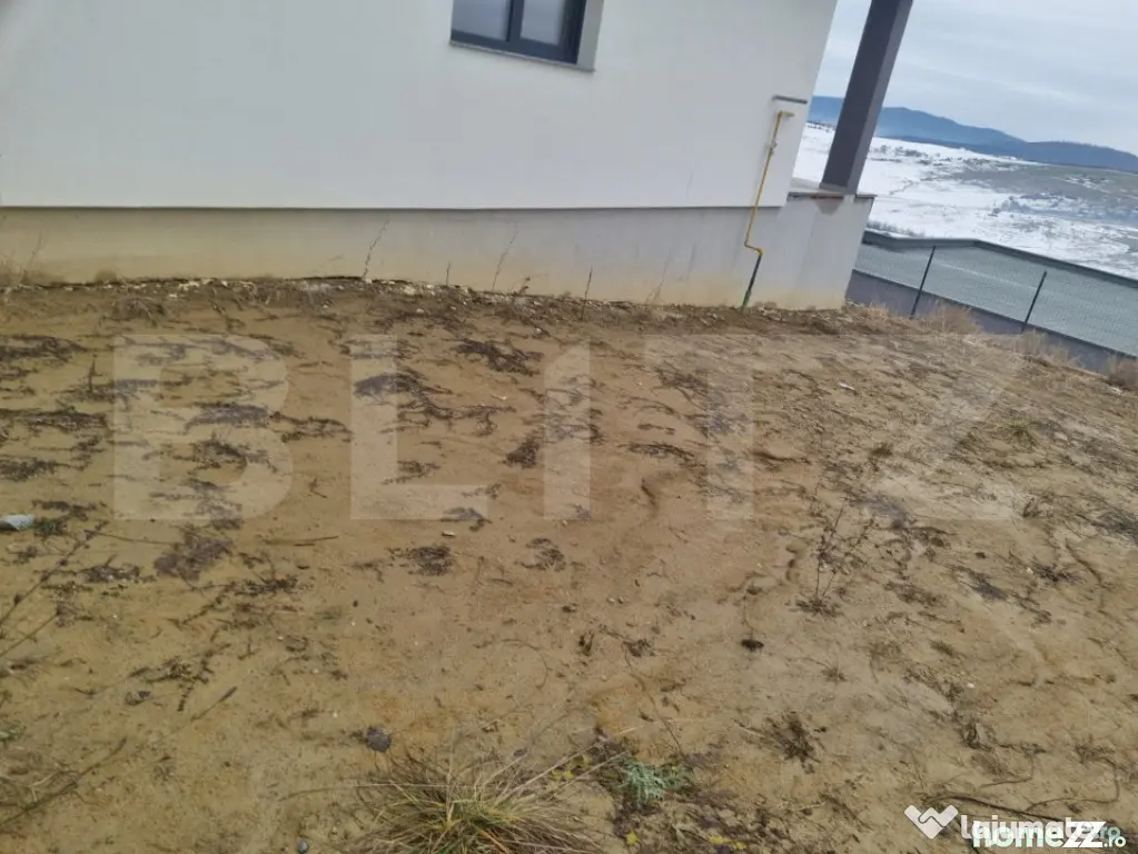Casă nouă cu priveliște, 4 camere, zonă liniștită - Bistrita (Bistrita-Nasaud)