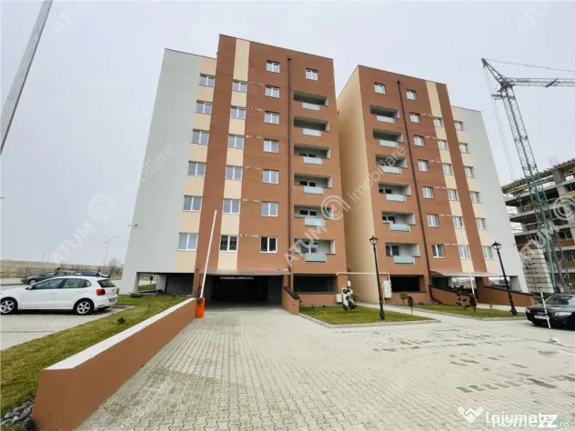 Apartament intabulat cu 3 camere si 2 bai pe Calea Surii Mic - Sibiu (Sibiu)
