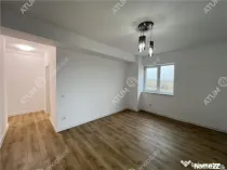 Apartament intabulat cu 3 camere si 2 bai zona Calea Surii M
