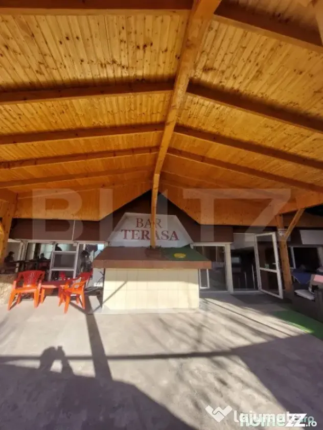 Spatiu Comercial cu 2 camere+beci, teren 400mp,zona Teleajen - Ploiesti (Prahova)