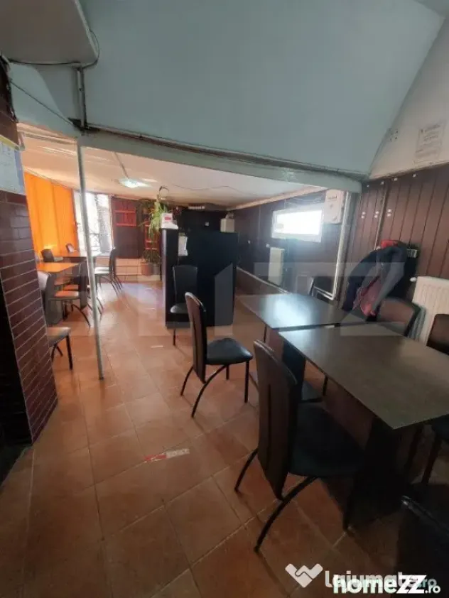 Spatiu Comercial cu 2 camere+beci, teren 400mp,zona Teleajen - Ploiesti (Prahova)