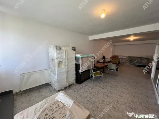 Casa la cheie cu 200 mp utili P E si curte 250 mp zona Guste