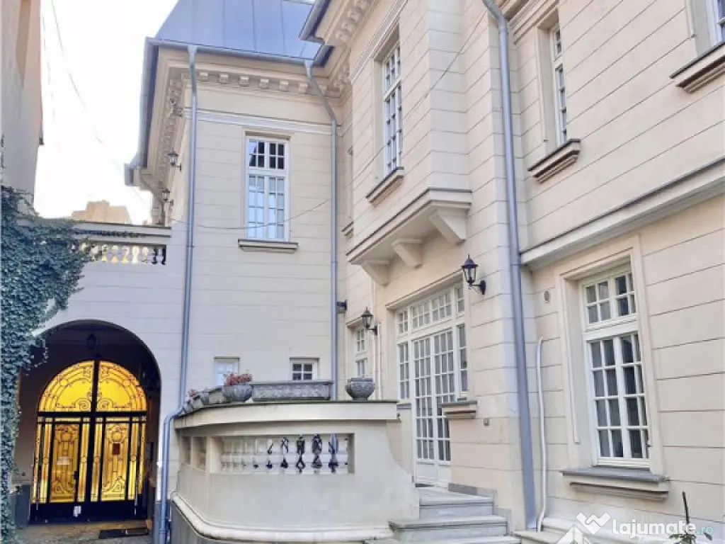 Vila interbelica reconsolidata si renovata in zona Armeneas