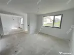 Casa cu 3 camere 2 bai si curte de 170 mp zona Calea Cisnadi