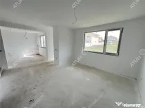 Casa cu 3 camere 2 bai si curte de 170 mp zona Calea Cisnadi