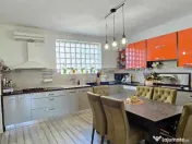 Casa de vanzare, dealuri, zona str.Beldiceanu 