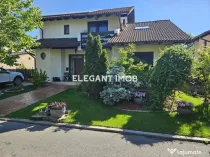 Vila cu bucatarie de vara in Paradisul Verde