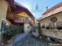 Casa singur în curte, 1000 mp teren - zona Tarlungeni