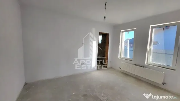 Jumatate de duplex nou cu 4 camere,Parta - Parta (Timis)