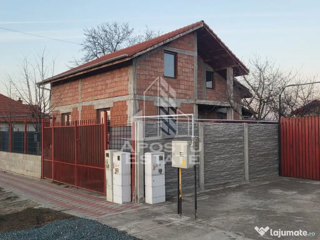 Casa individuala,190 mp utili,garaj si teren de 700 mp,Satchinez - Satchinez (Timis)