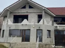 Comision 0! Casa de vanzare sau schimb, 240 mp, 700 mp teren