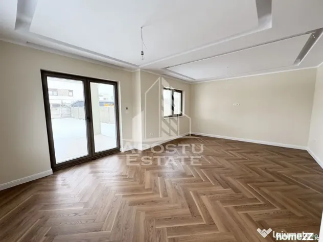 Duplex cu perete dublu, 4 camere si 3 bai finalizat, toate utilitatile - Giroc (Timis)