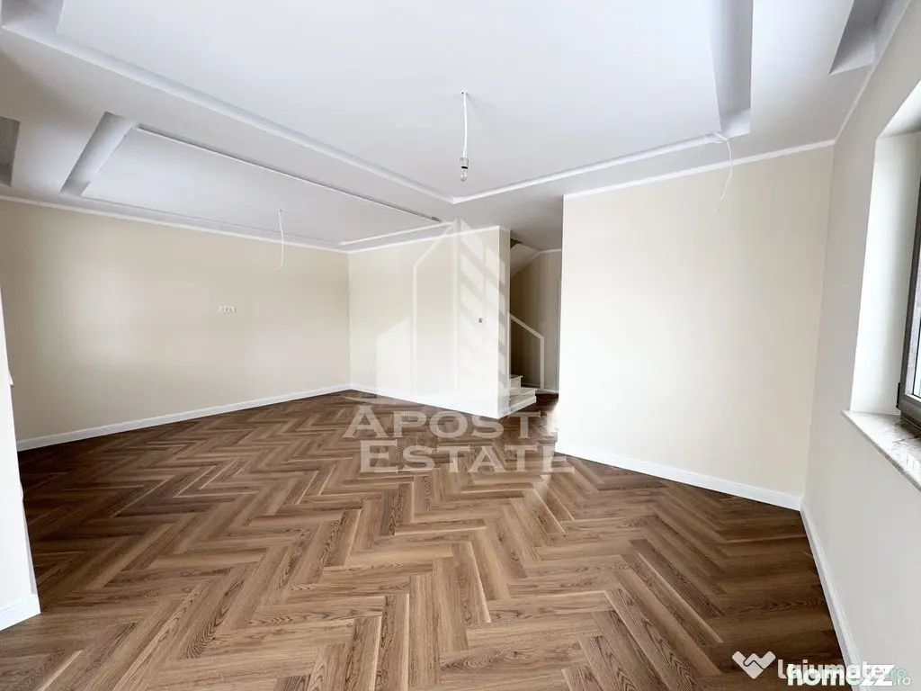 Duplex cu perete dublu, 4 camere si 3 bai finalizat, toate utilitatile - Giroc (Timis)