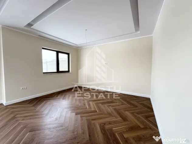 Duplex cu perete dublu, 4 camere si 3 bai finalizat, toate utilitatile - Giroc (Timis)