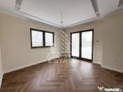 Duplex cu perete dublu, 4 camere si 3 bai finalizat, toate utilitatile