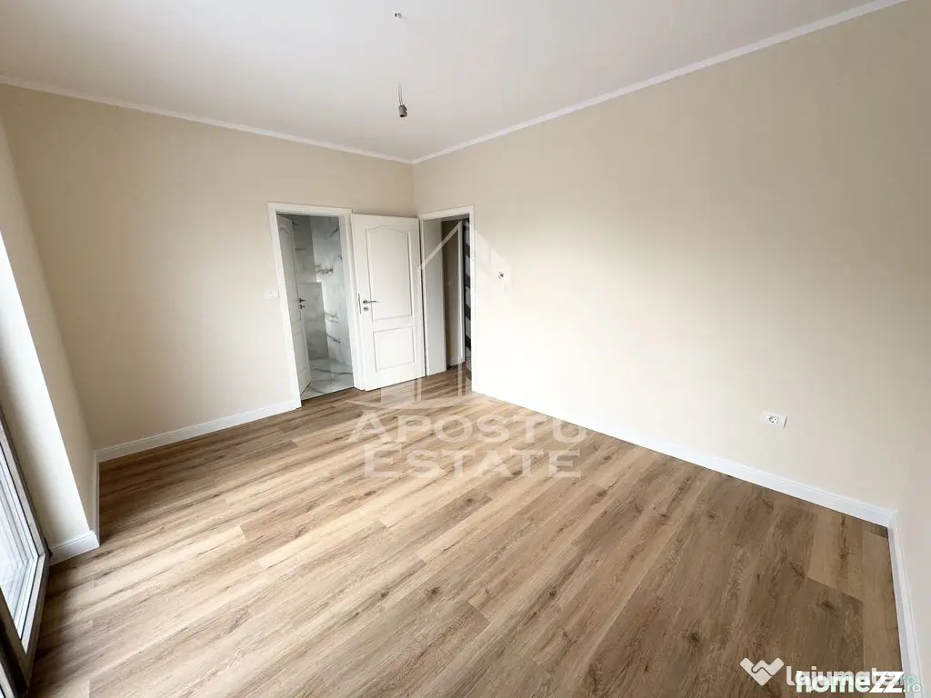 Duplex cu perete dublu, 4 camere si 3 bai finalizat, toate utilitatile - Giroc (Timis)