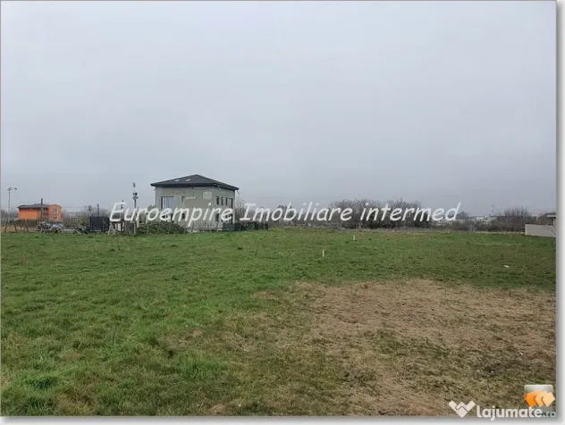 Teren intravilan construibil zona KM 5