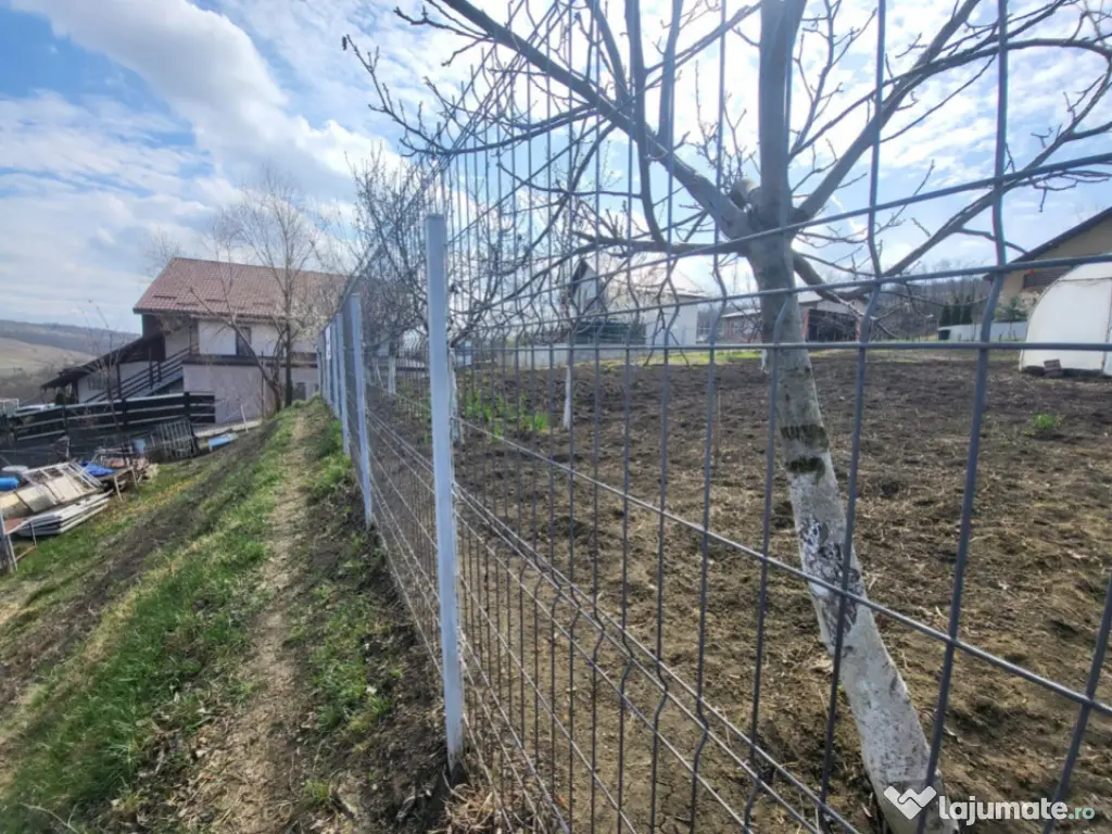 Rediu,Teren cu Utilitati Locatie cu priveliste