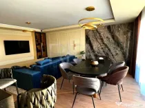 Penthouse | 5 camere | Lux | 57 m.p. Terase | 2 Parcari | Er