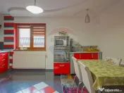 Casă cu garaj și panouri fotovoltaice – Codlea! 