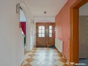 Casă cu garaj și panouri fotovoltaice – Codlea! 