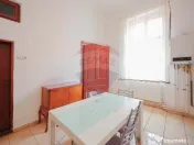 Casă de Vânzare cu 4 camere, Ultracentral - Cuza Vodă 
