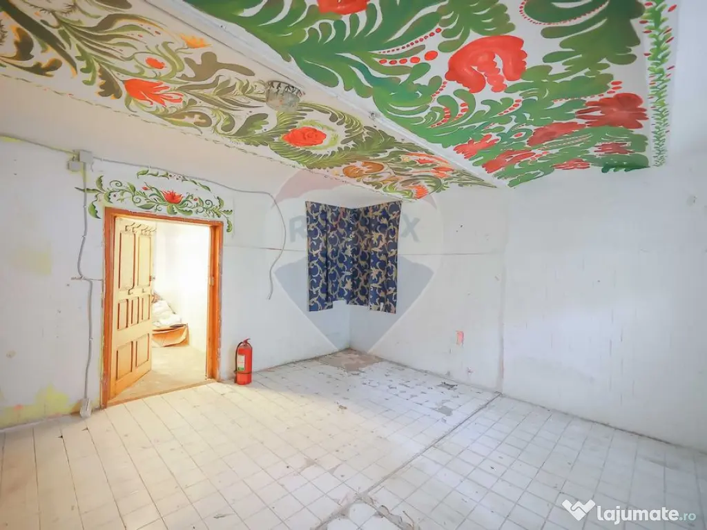 Casă de Vânzare cu 4 camere, Ultracentral - Cuza Vodă