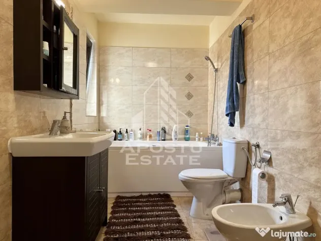 Jumatate de duplex cu 4 camere de vanzare, Dumbravita Timis - Dumbravita (Timis)